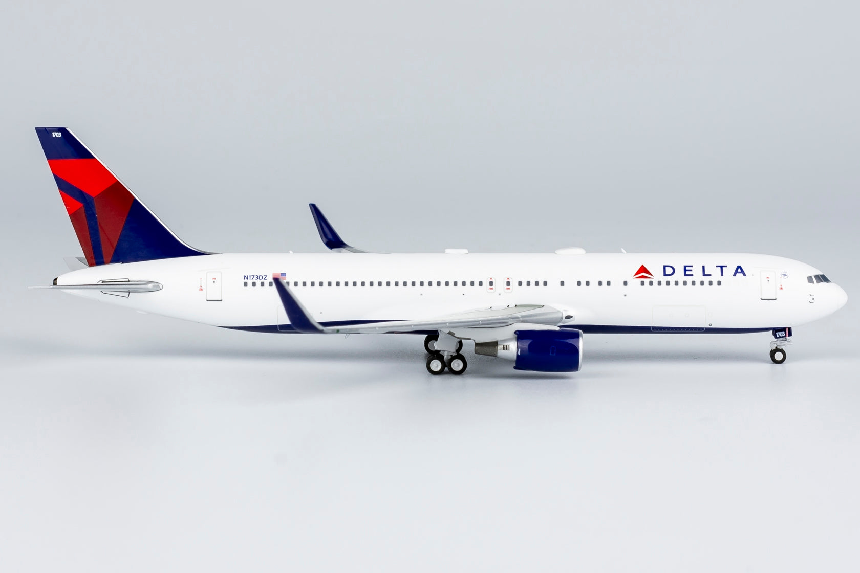 Delta Air Lines Boeing 767-300ER N173DZ (17002)