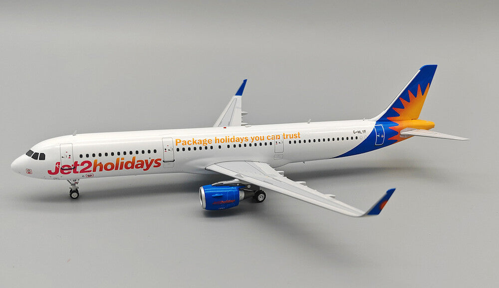 Jet2 Airbus A321-200 G-HLYF (321-HLF)