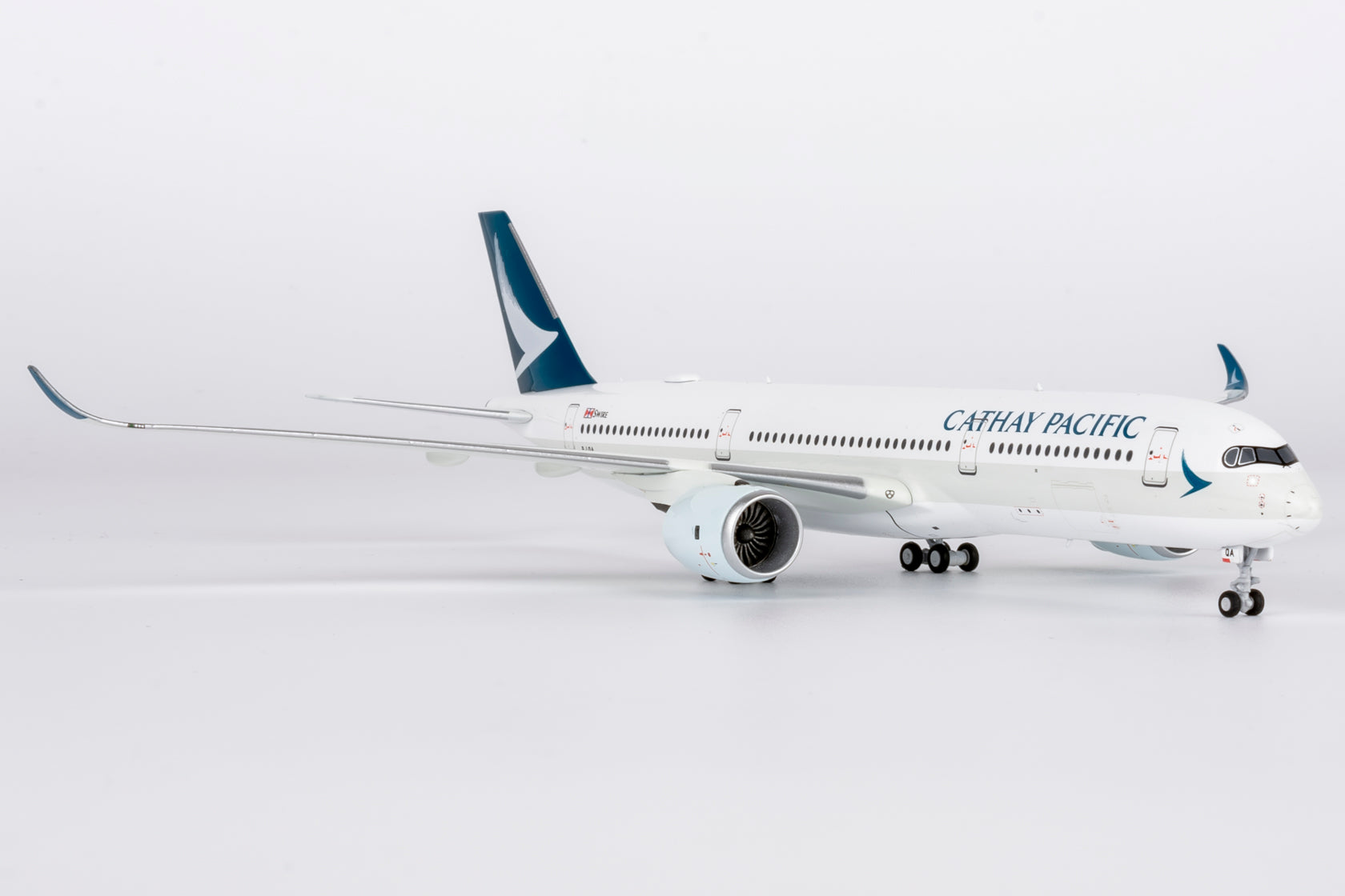 Cathay Pacific Airways Airbus A350-900 B-LQA (39109)