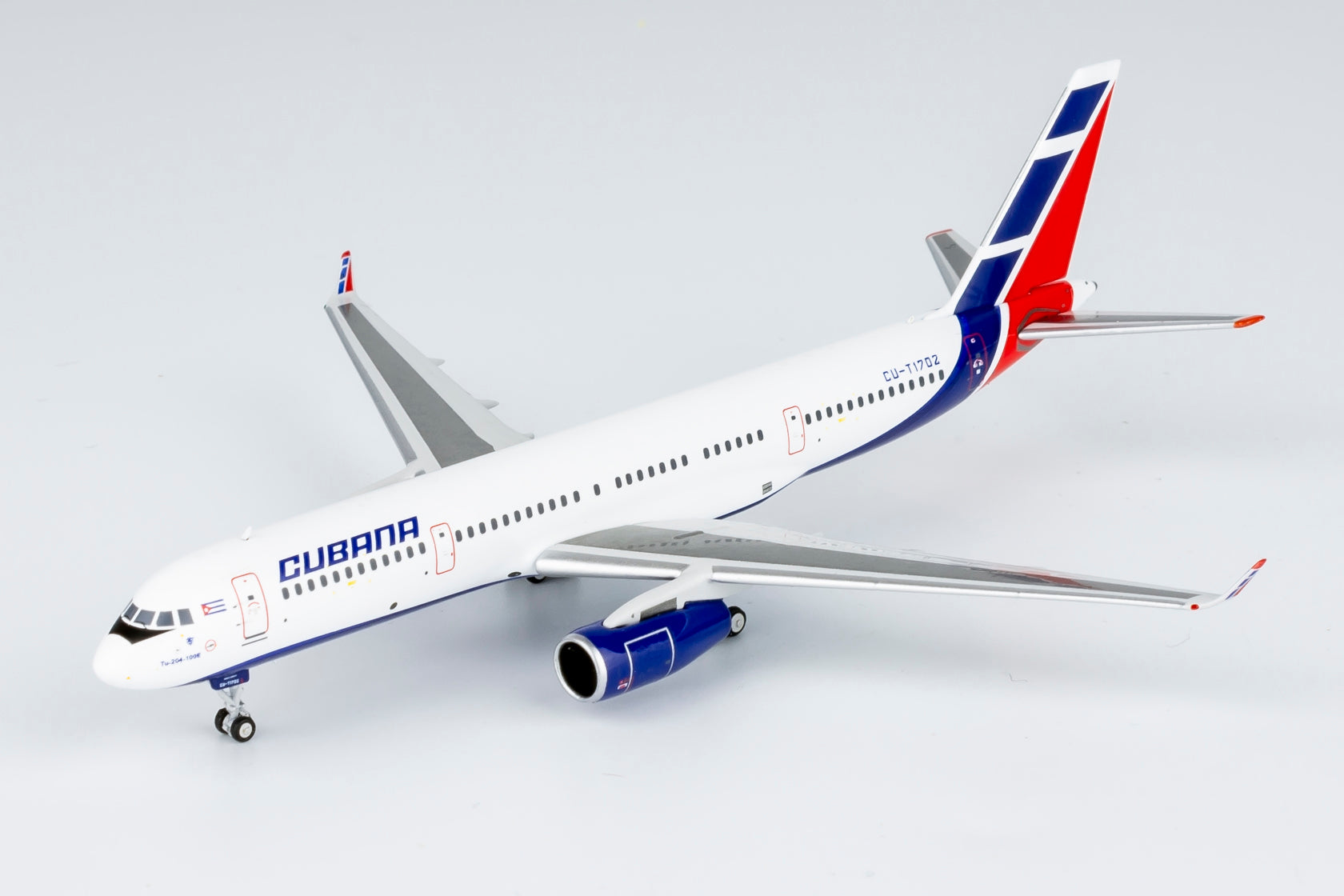 Cubana Tupolev TU-204-100E CU-T1702 (40021)