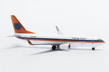 Hapag-Lloyd Boeing 737-800 D-AHFS (512985)