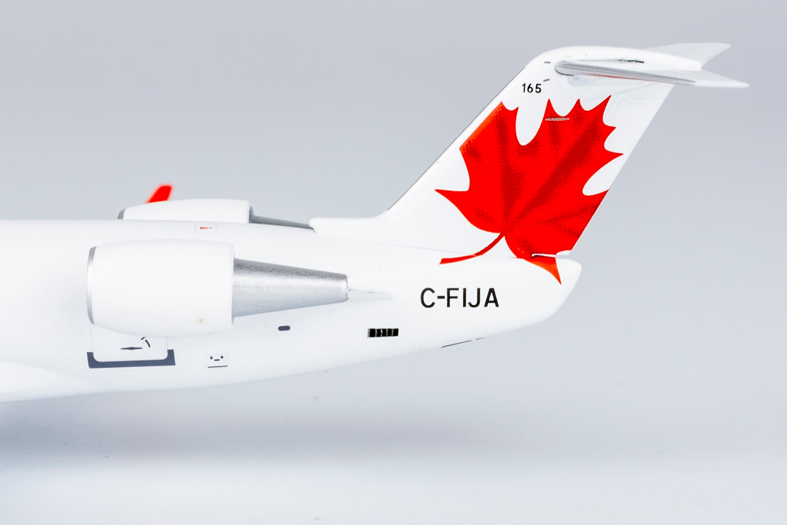 Air Canada JAZZ Bombardier CRJ-200ER C-FIJA (52055)