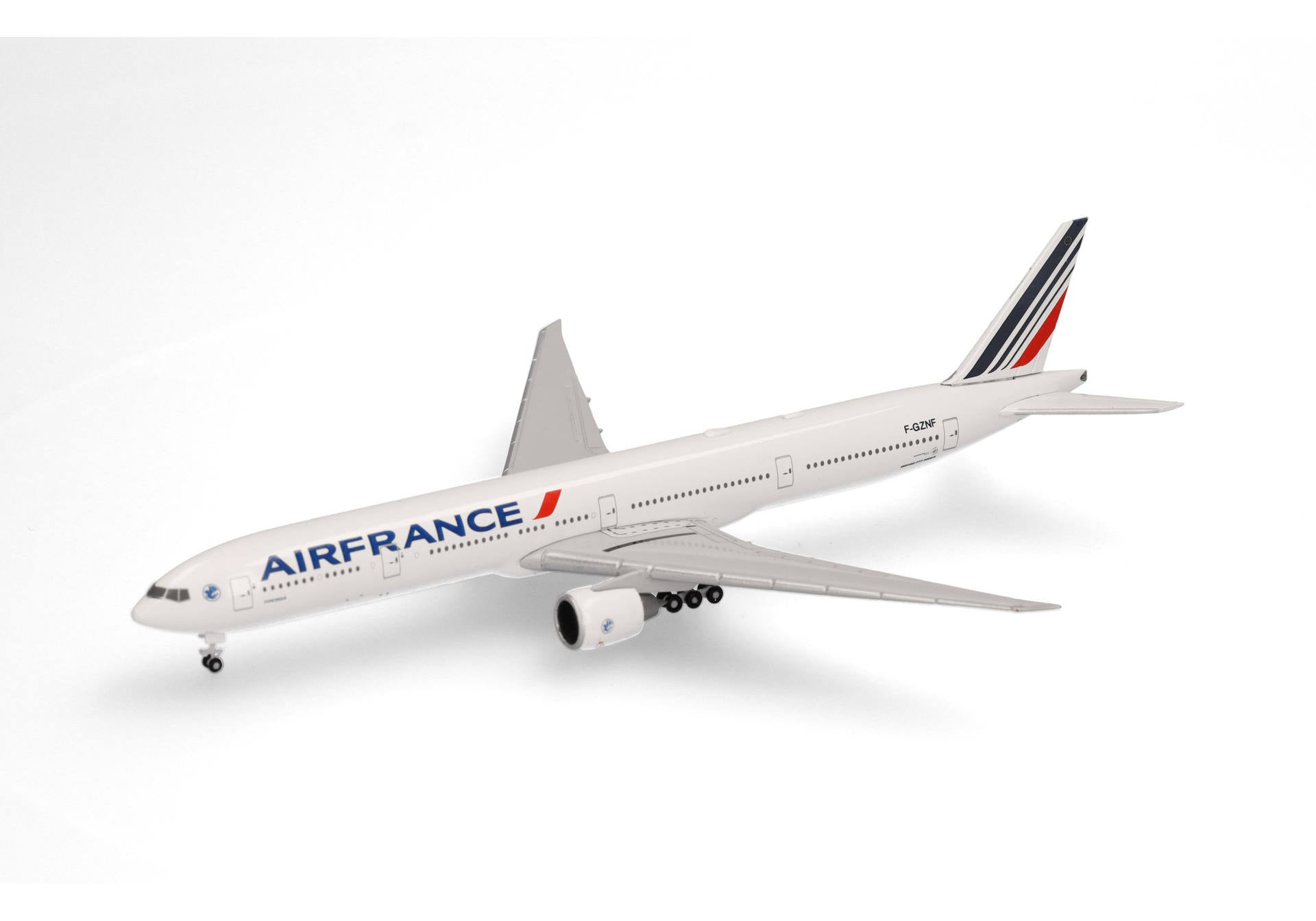 Air France Boeing 777-300ER F-GZNF (535618-001)