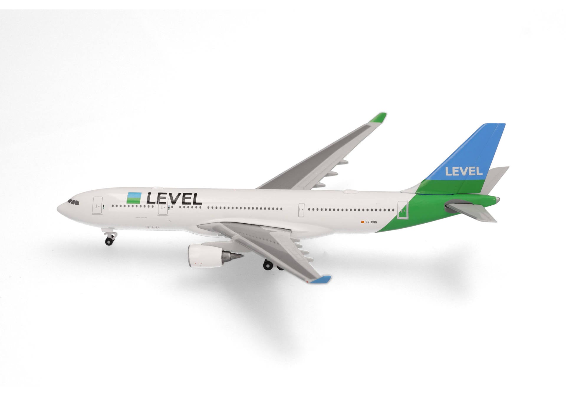 Level Airbus A330-200 EC-MOU (537254)