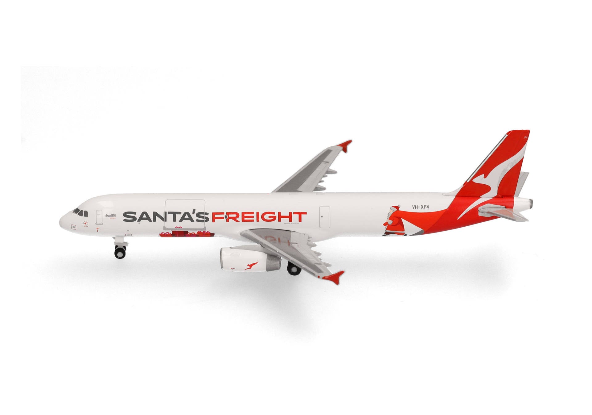 QANTAS Freight Airbus A321-200(P2F) VH-XF4 'Santa's Freight' (538817)