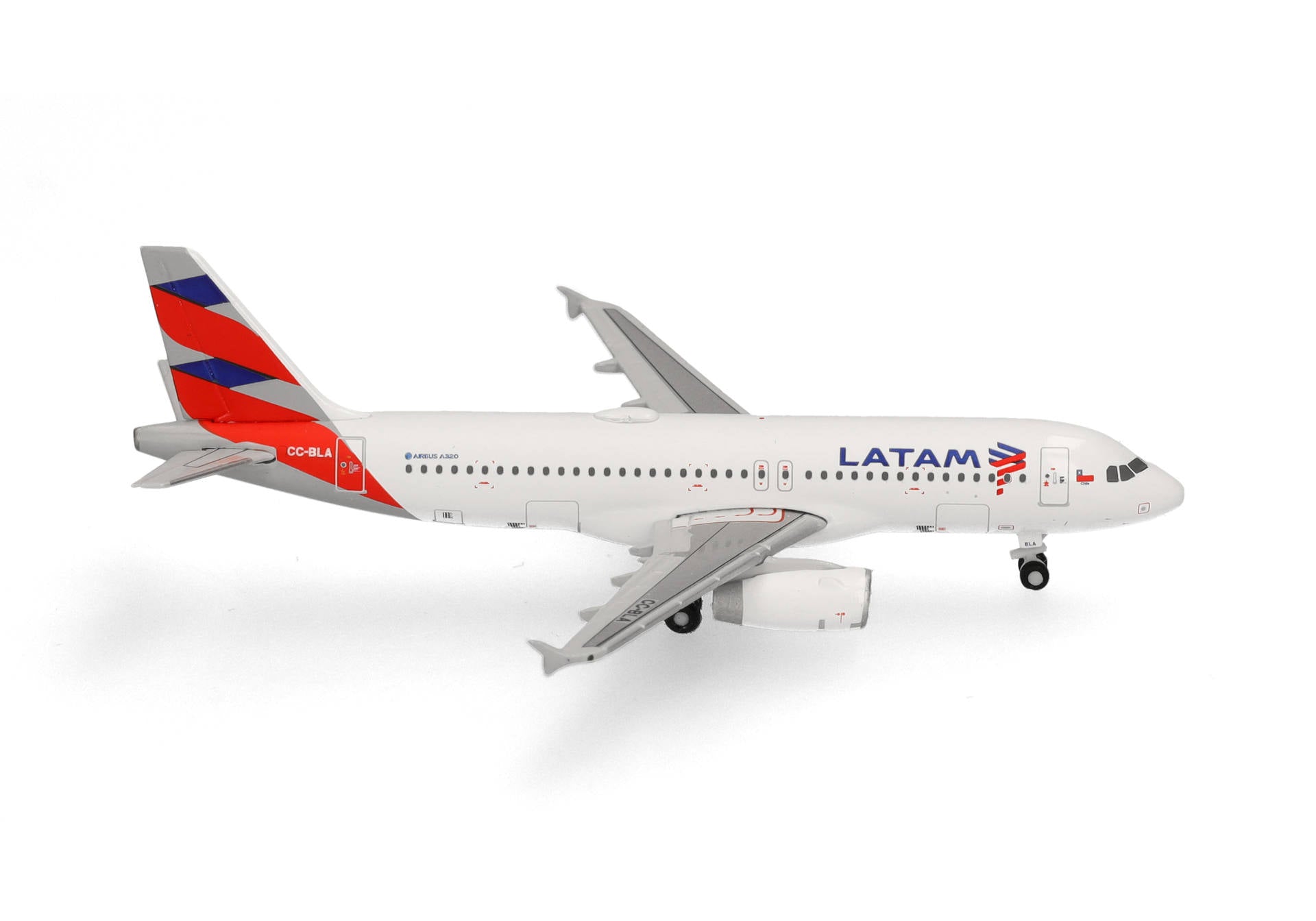 LATAM Airbus A320-200 CC-BLA 'Chile Flag' (538862)