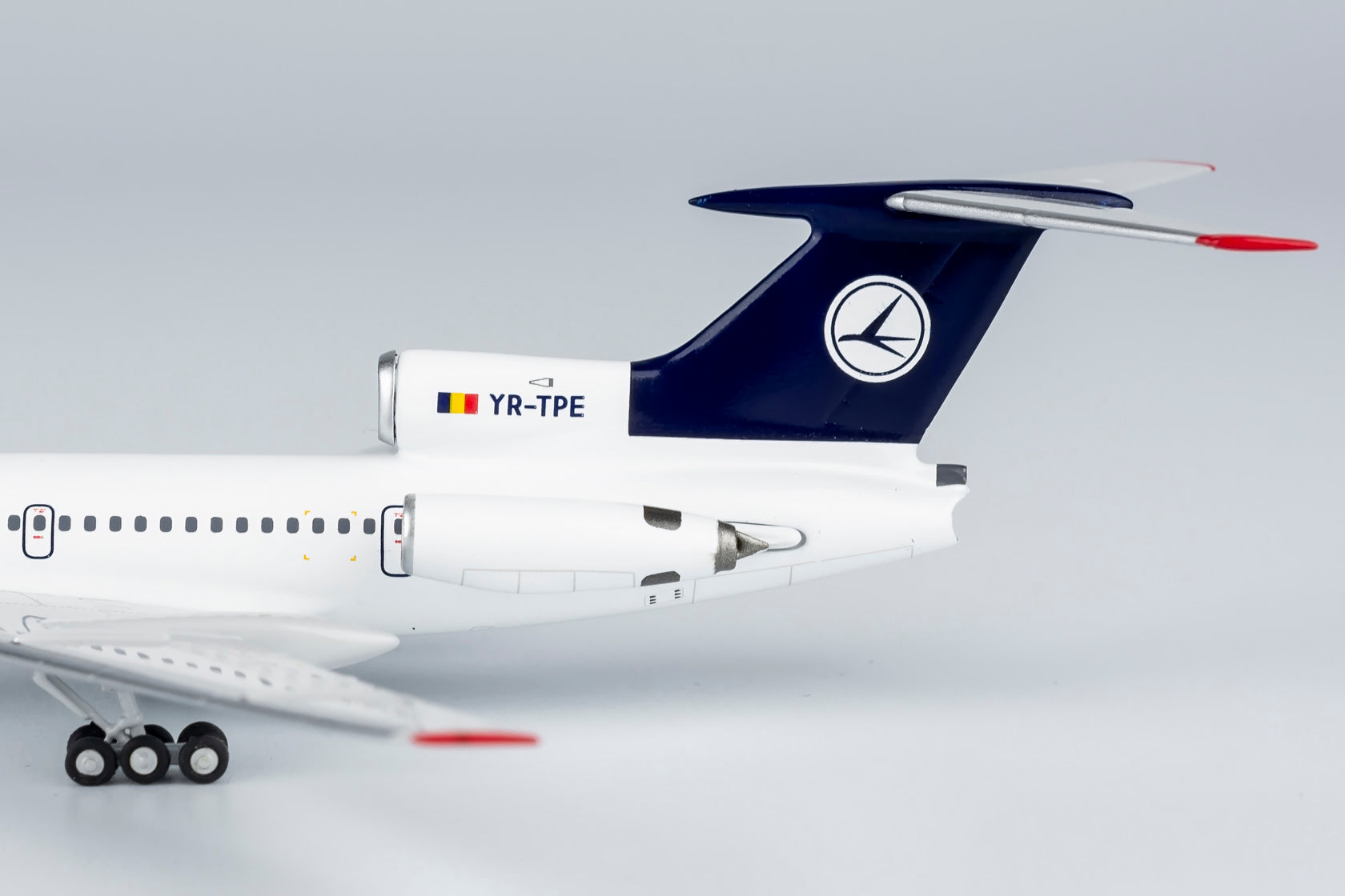 Tarom Tupolev TU-154B YR-TPE (54015)