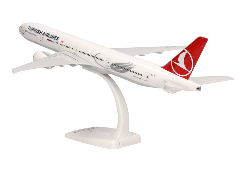 Turkish Airlines Boeing 777-300ER TC-LJK (613057)