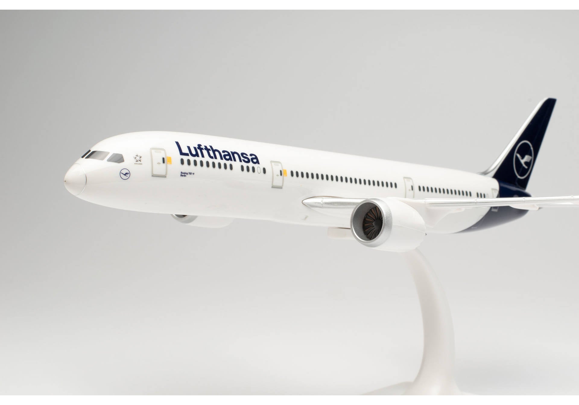 Lufthansa Boeing 787-9 D-ABPA (613453)