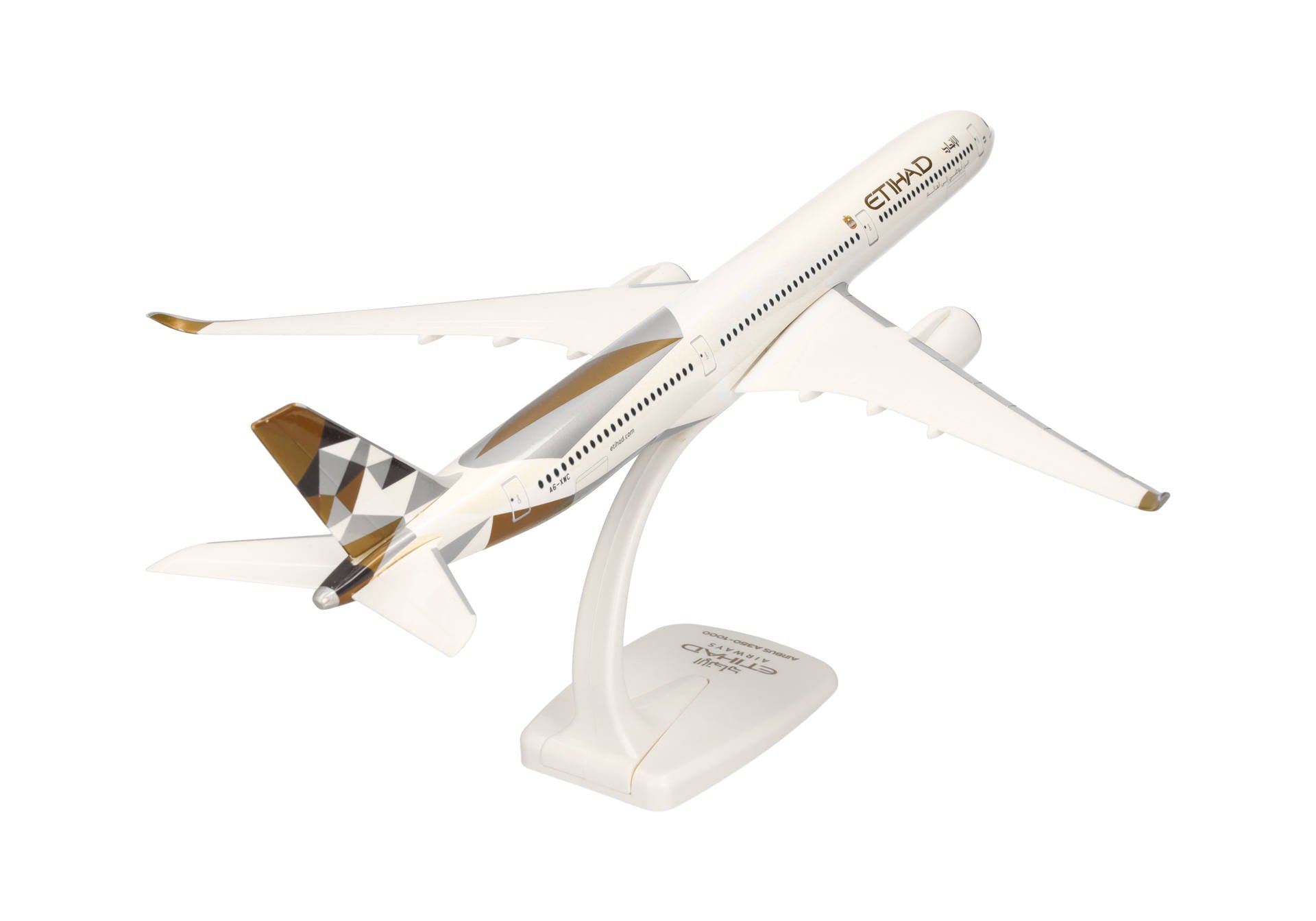 Etihad Airways Airbus A350-1000 A6-XWC (613866)