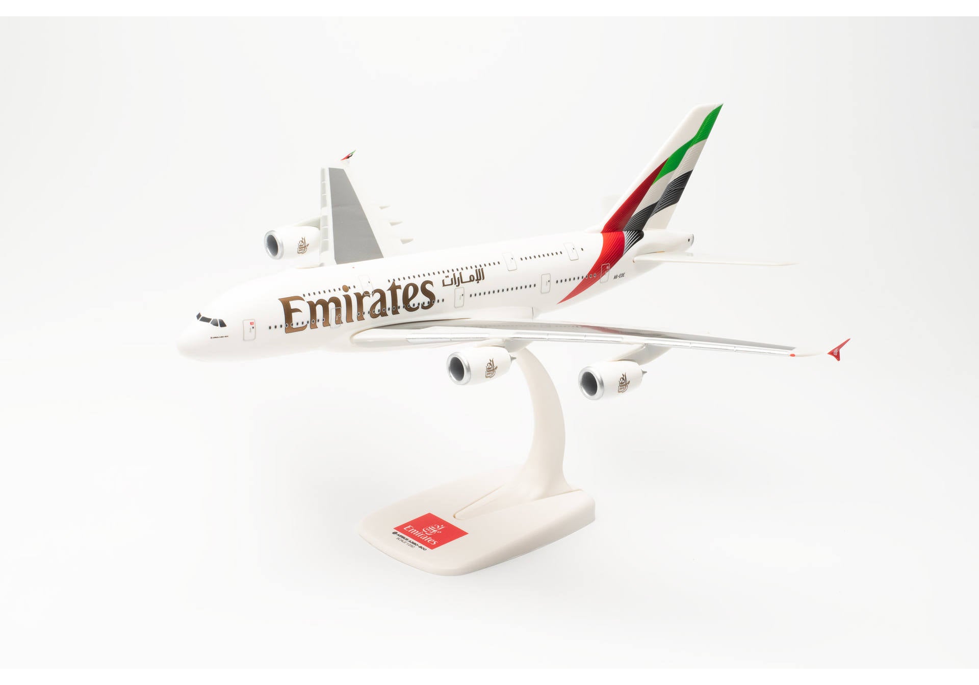 Emirates Airbus A380-800 A6-EOE (614054)