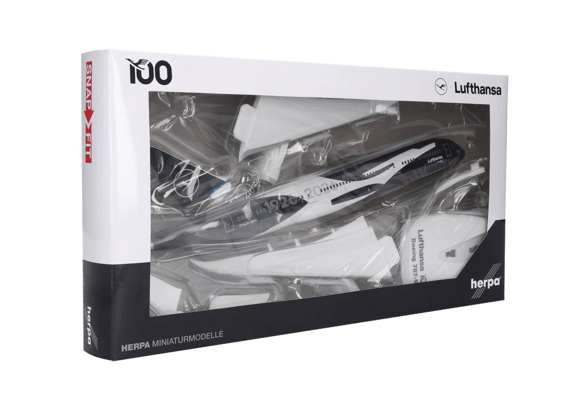 Lufthansa Boeing 787-9 D-ABPU '100 Years' (614849)