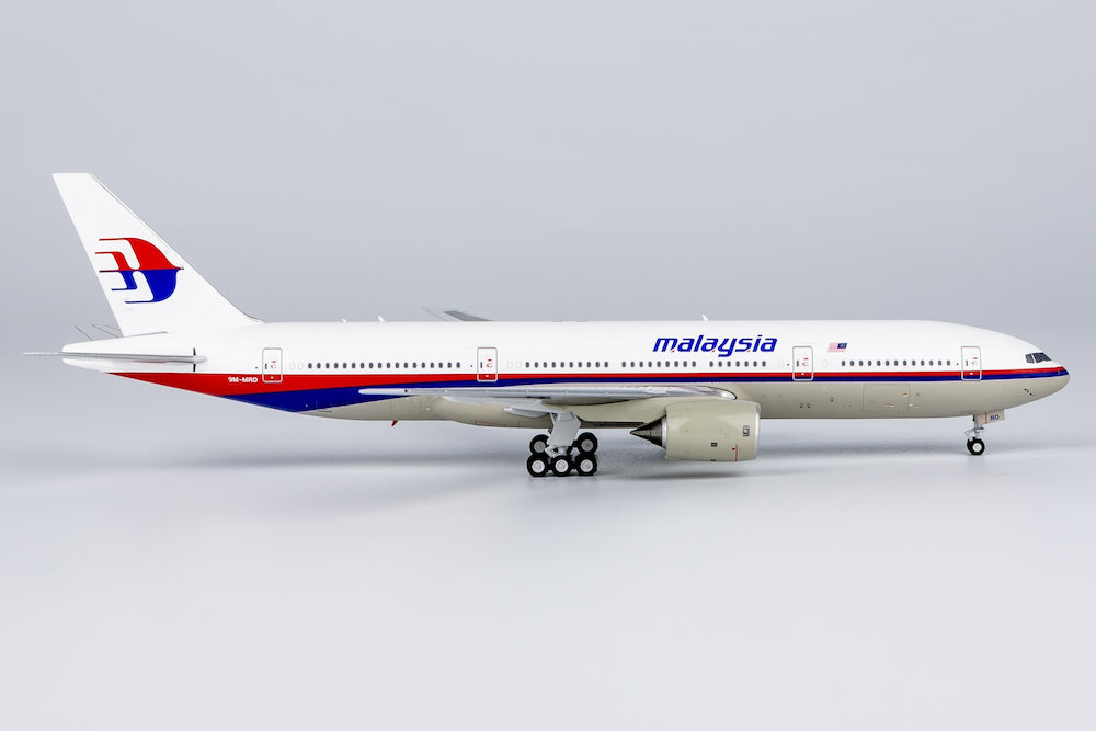 Malaysia Airlines Boeing 777-200ER 9M-MRD 'Remembering 298 Lives' (72053)
