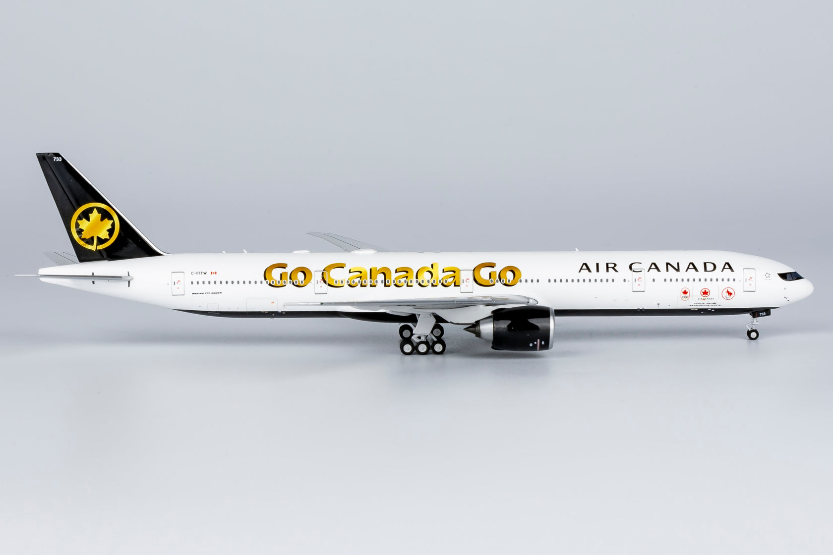 Air Canada Boeing 777-300ER C-FITW 'GO CANADA GO' (73057)