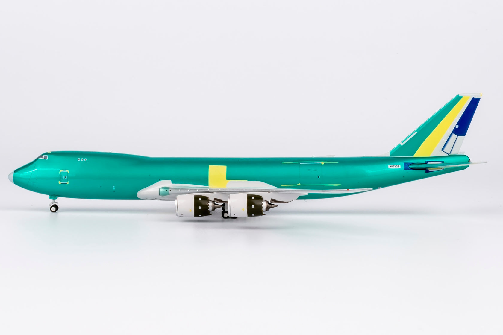 Atlas Air Boeing 747-8F N863GT 'Bare Metal - The Last Boeing 747' (78013)