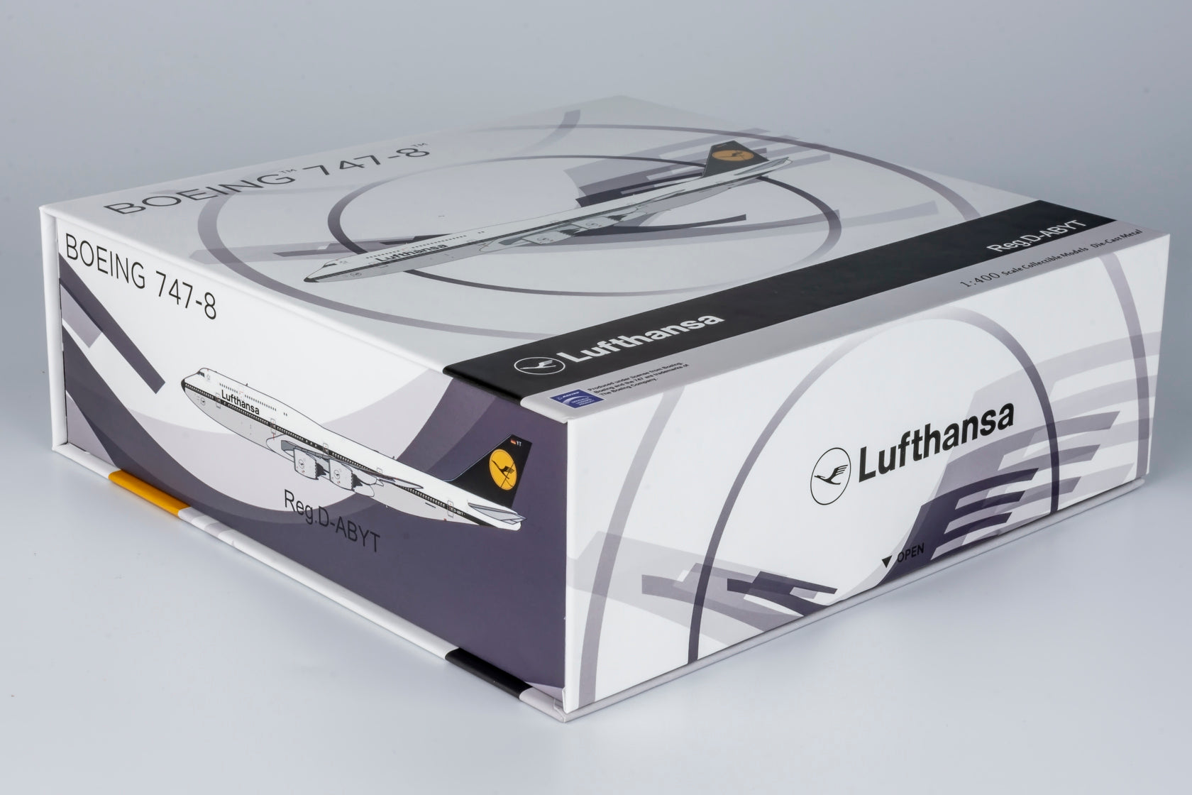 Lufthansa Boeing 747-8 D-ABYT 'Retro' ULTIMATE EDITION (78016)