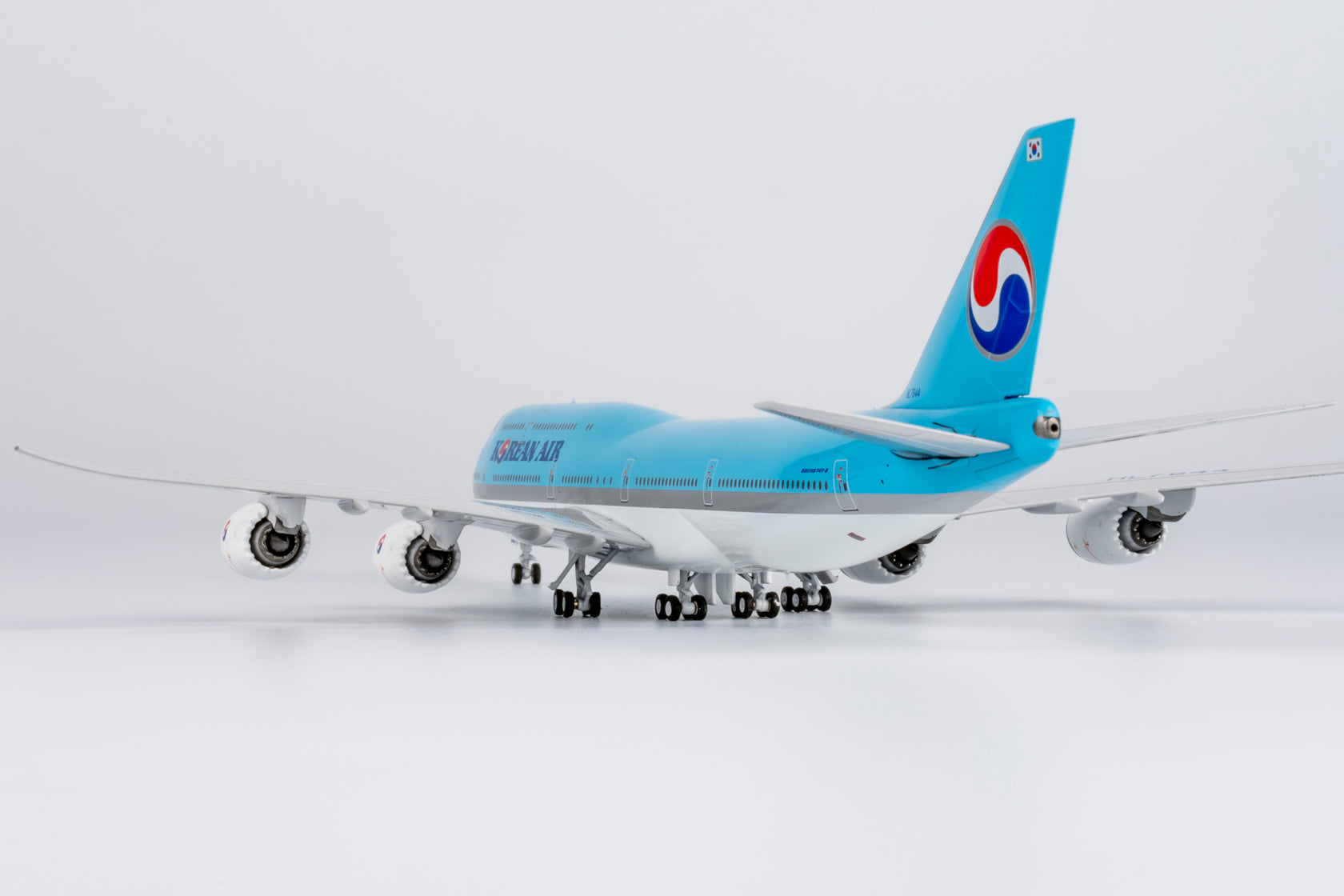 Korean Air Boeing 747-8 HL7644 'The last passenger 747 ever built' (78036)