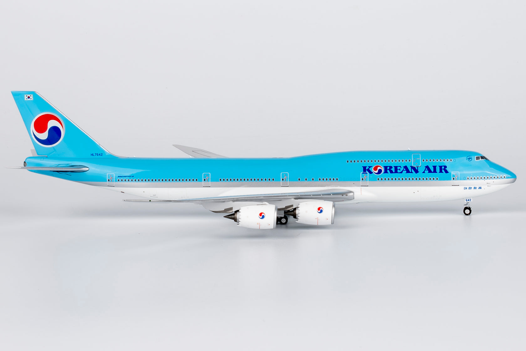 Korean Air Boeing 747-8 HL7642 (78038)