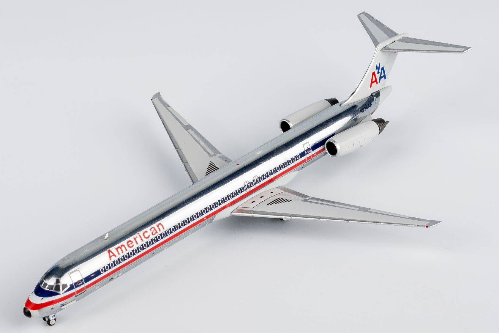 American Airlines McDonnell Douglas MD-82 N236AA (83008)