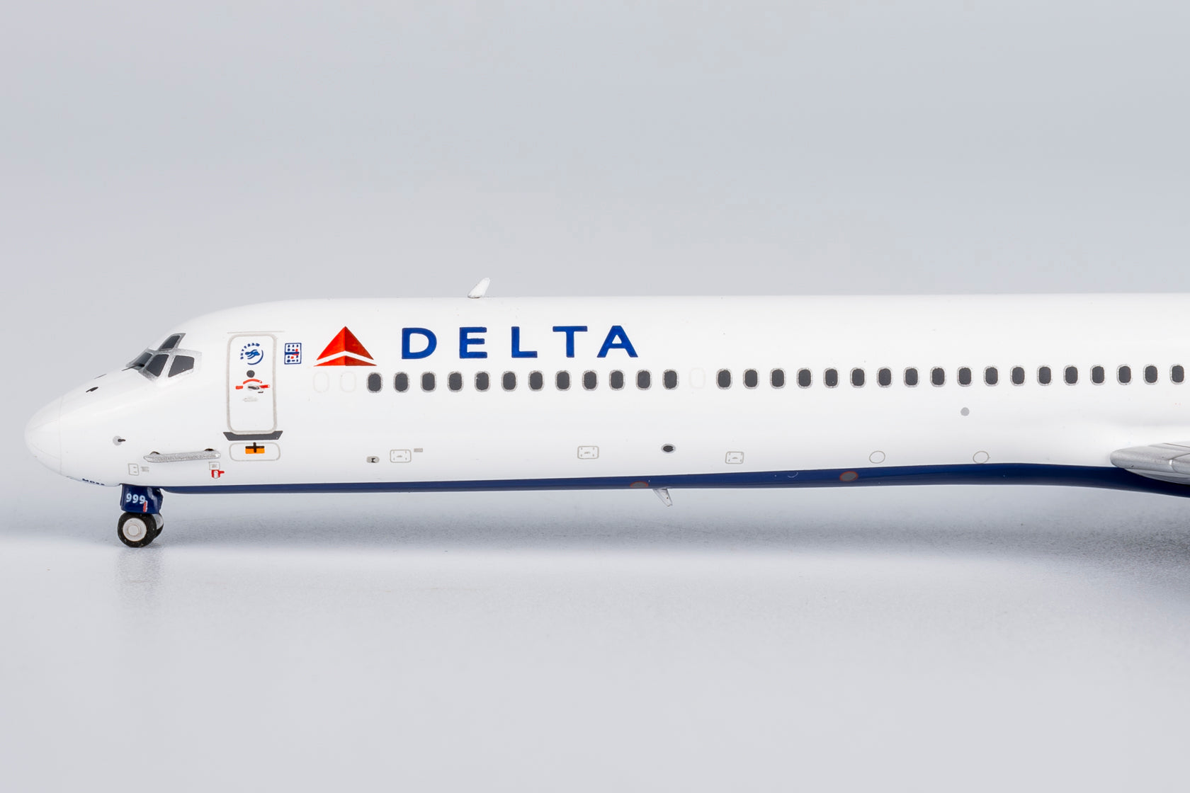 Delta Air Lines McDonnell Douglas MD-88 N999DN (83012)