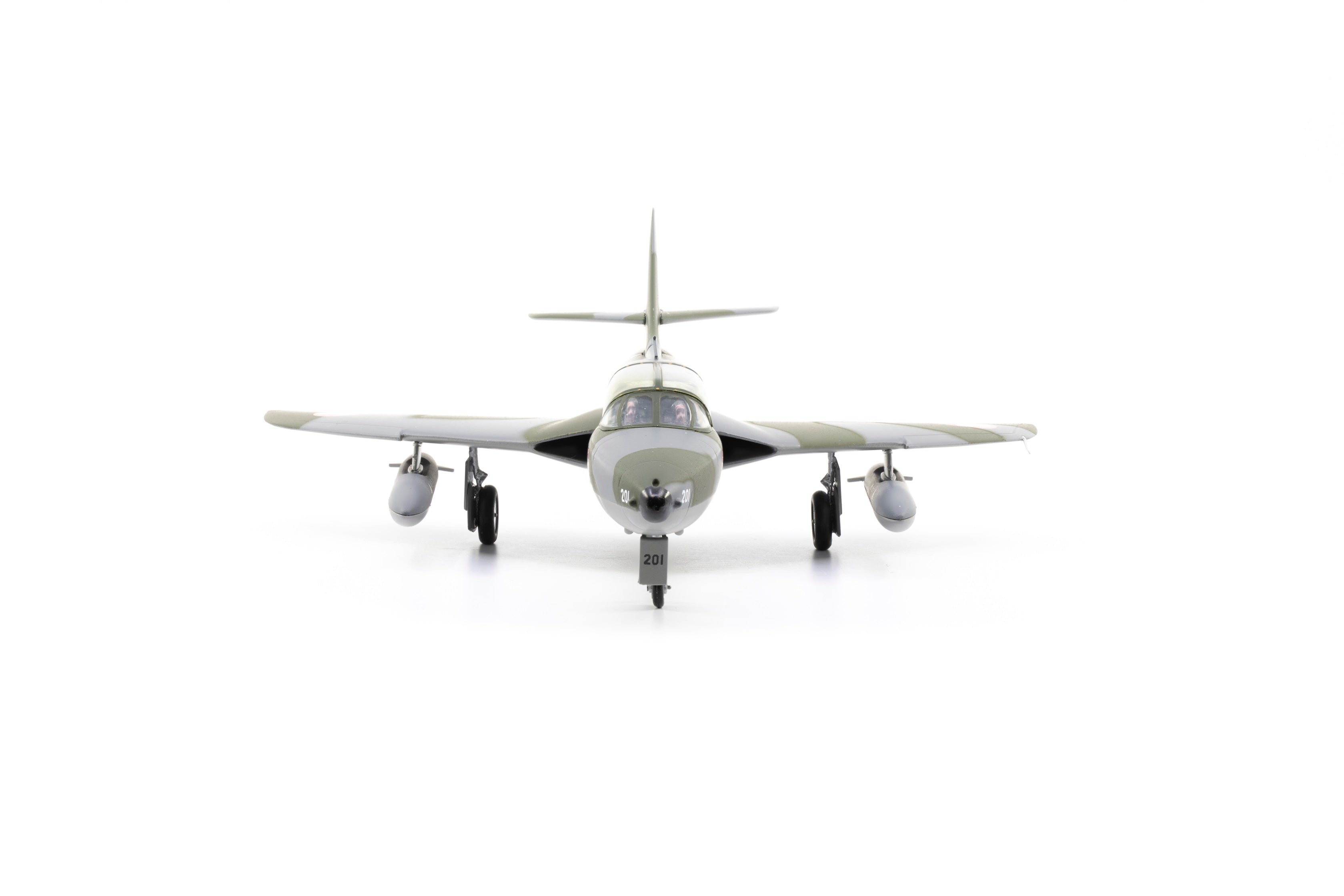 Schweizer Luftwaffe Hunter T Mk.68 J-4201 / HB-RVR 'Amici dell´Hunter' (85.001217)