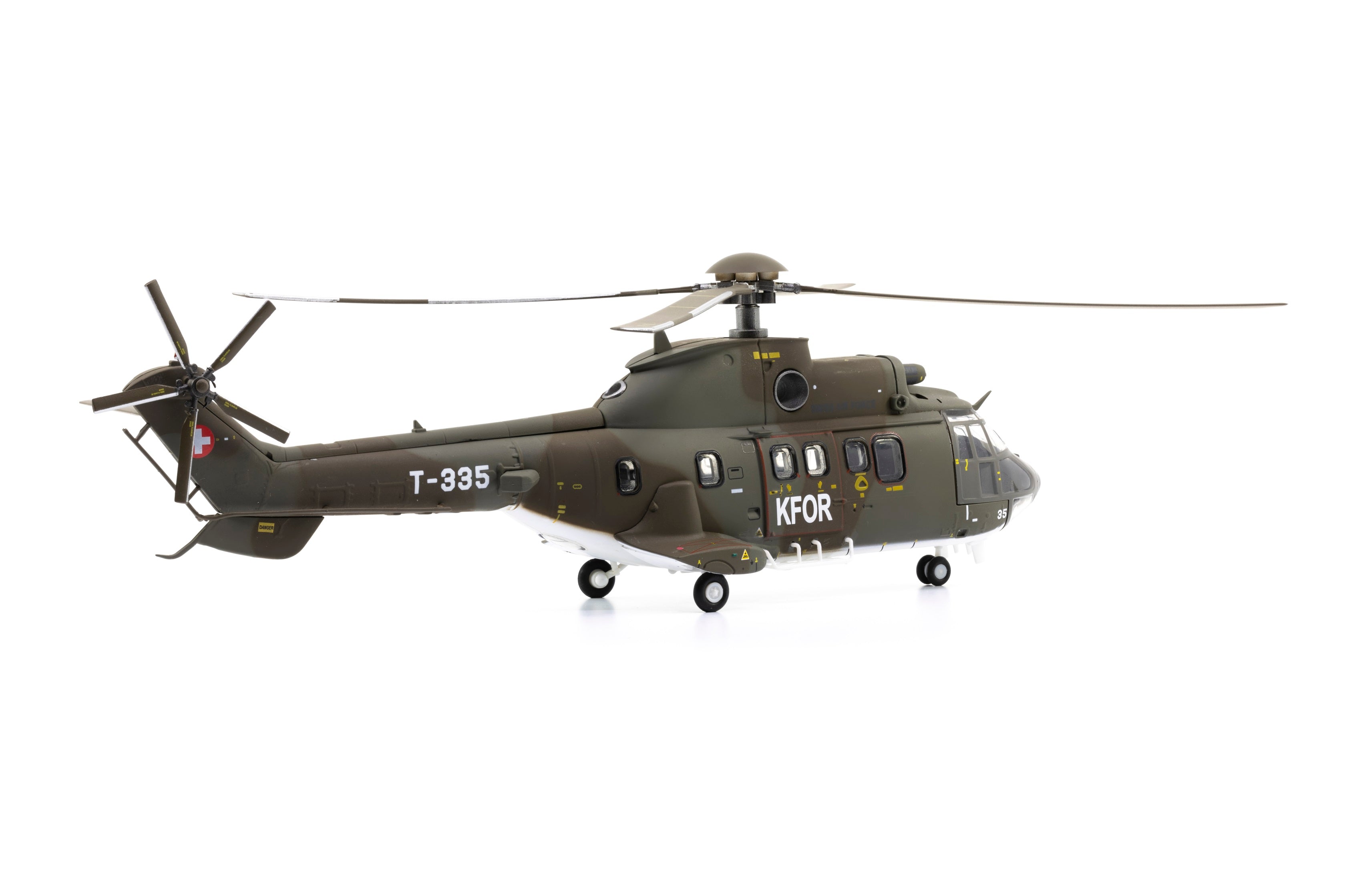 Schweizer Luftwaffe Eurocopter AS 532 UL Cougar T-335 'KFOR' (85.001509)