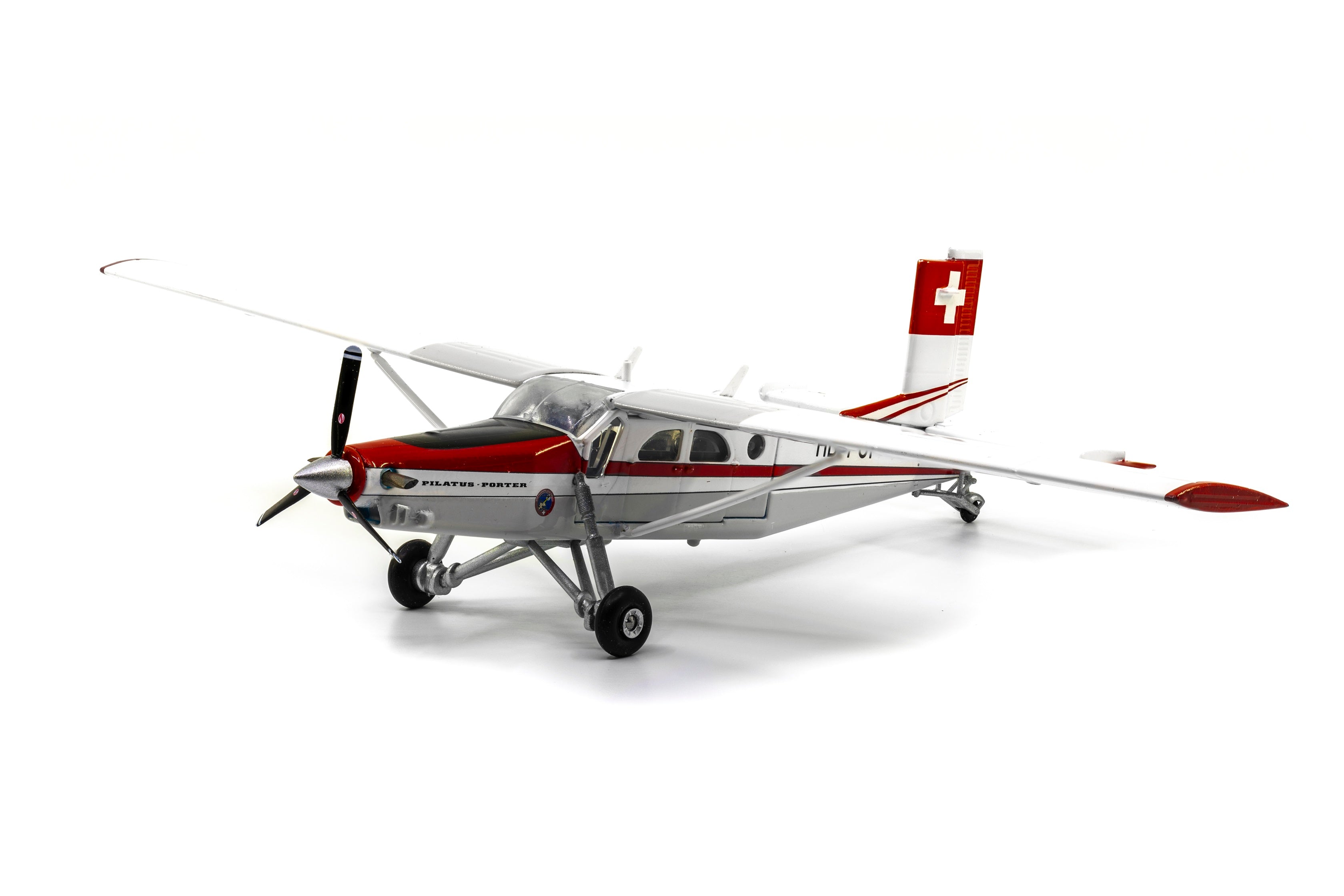 Schweizer Luftwaffe Pilatus PC-6 HB-FCF 'GRD Flugversuche Emmen' (85.001616)