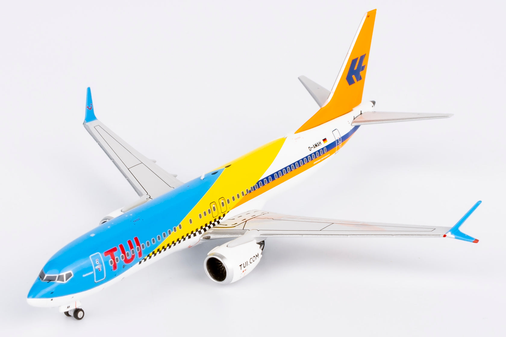 TUIfly Boeing 737 MAX 8 D-AMAH '50 Years' (88043)