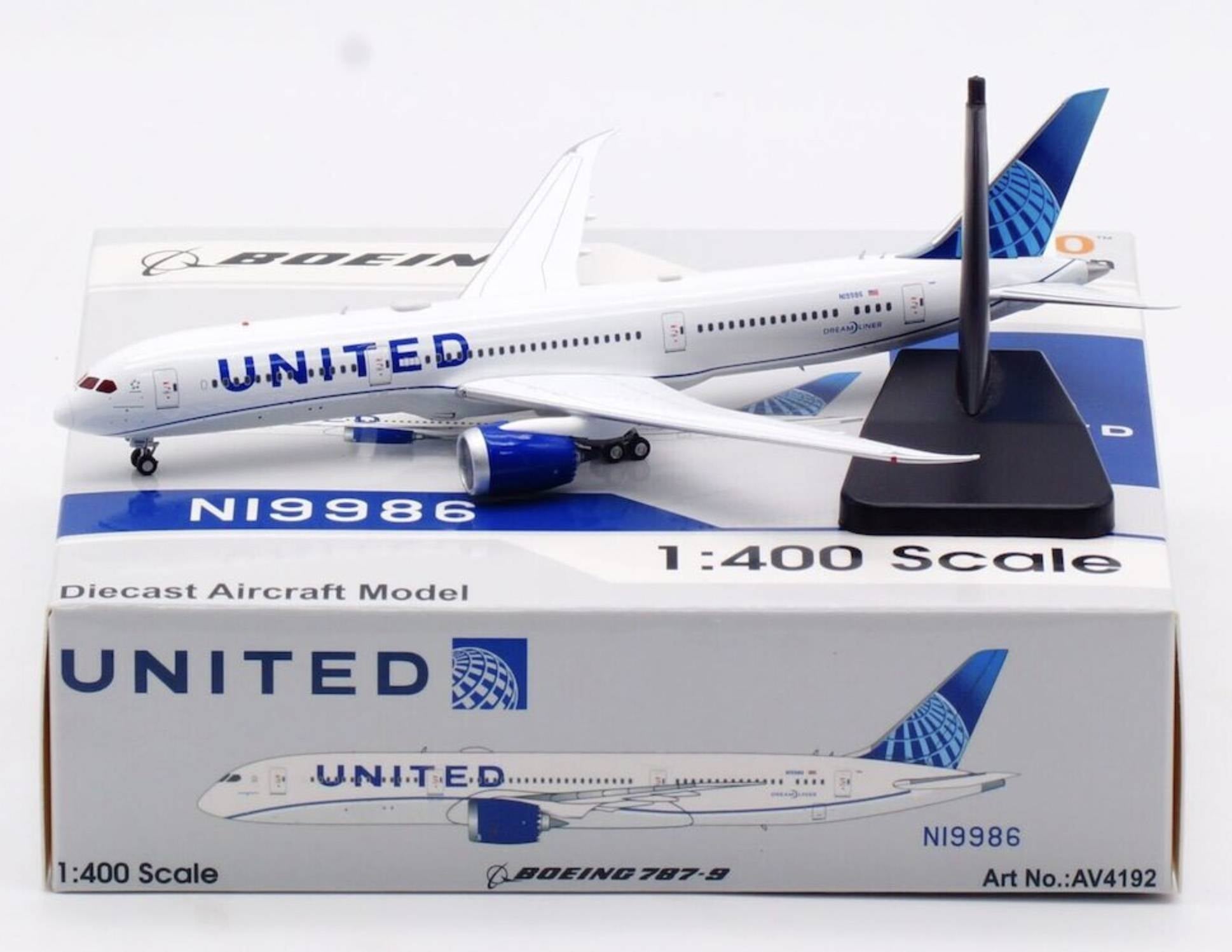 United Airlines Boeing 787-9 N19986 (AV4192)