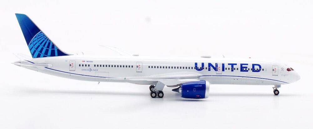 United Airlines Boeing 787-9 N19986 (AV4192)