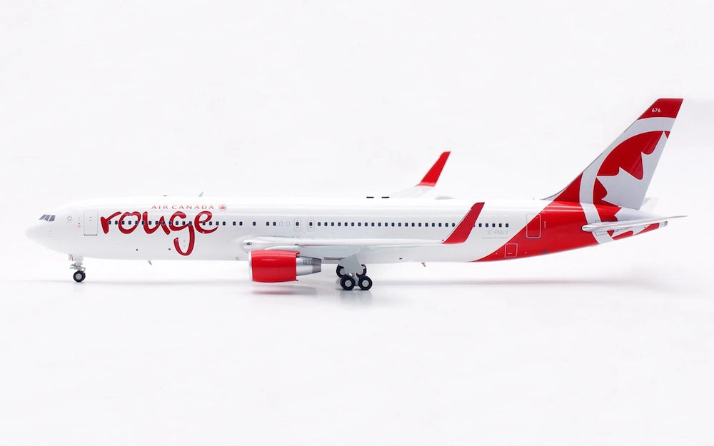 Air Canada Rouge Boeing 767-300ER C-FMLV (B-763-RV-MLV)