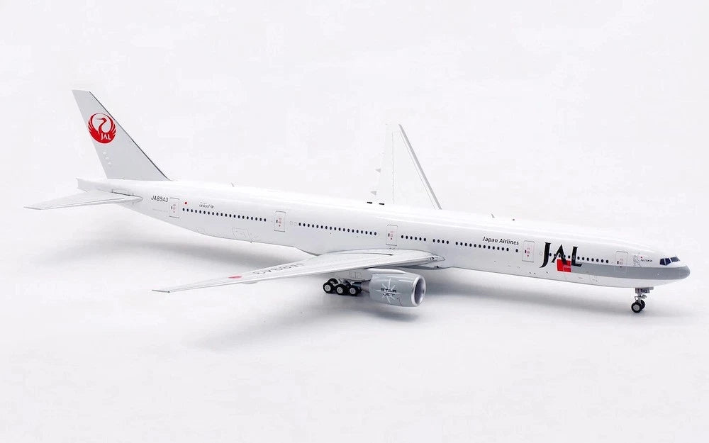 JAL Japan Airlines Boeing 777-300 JA8943 (B-773-JAL-943)