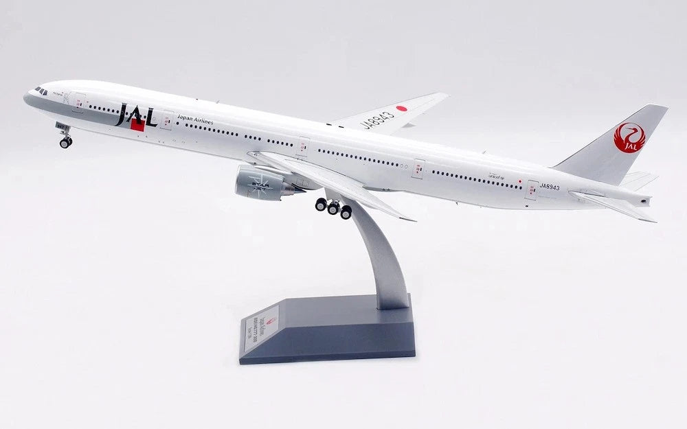 JAL Japan Airlines Boeing 777-300 JA8943 (B-773-JAL-943)