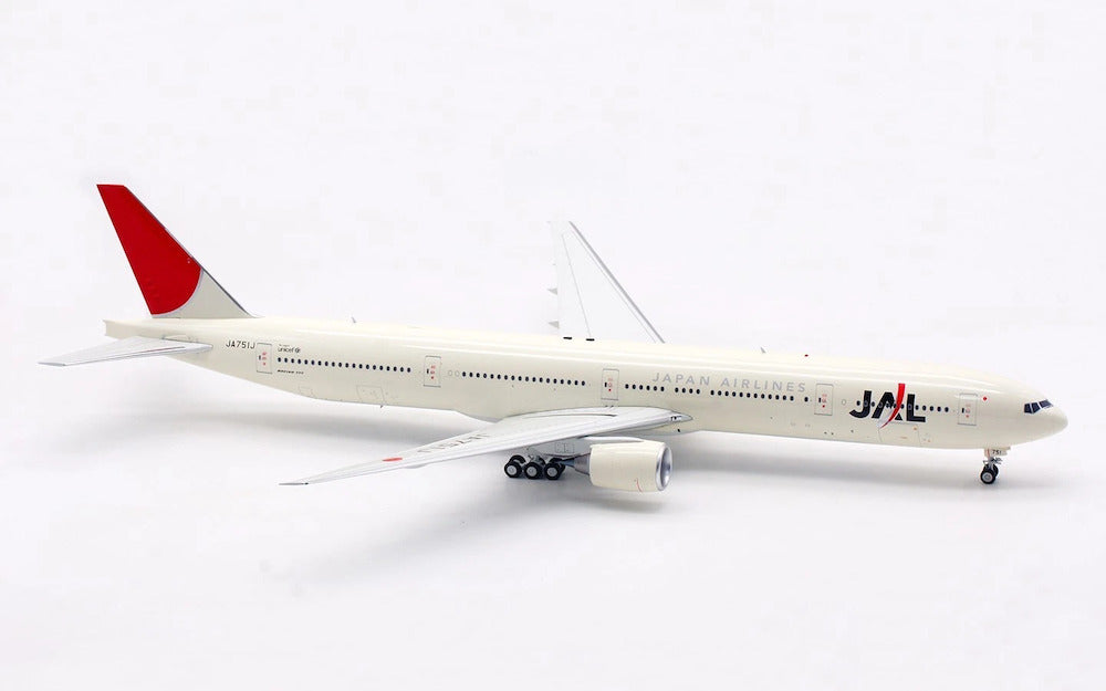 JAL Japan Airlines Boeing 777-300 JA751J (B-773-JL-51J)
