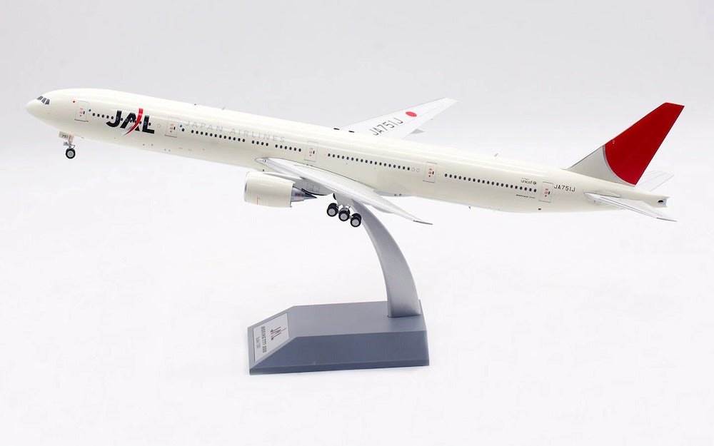 JAL Japan Airlines Boeing 777-300 JA751J (B-773-JL-51J)