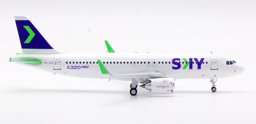 Sky Airlines Airbus A320neo CC-AZC (EAVAZC)