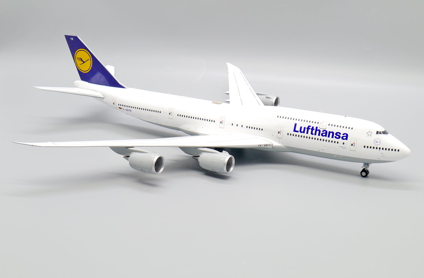 Lufthansa Boeing 747-8 D-ABYR (EW2748003)