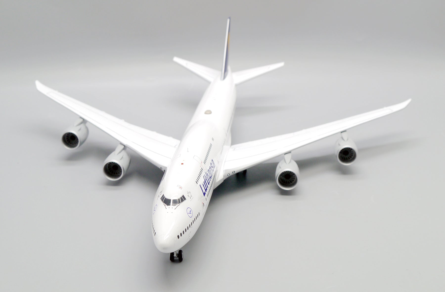 Lufthansa Boeing 747-8 D-ABYR (EW2748003)