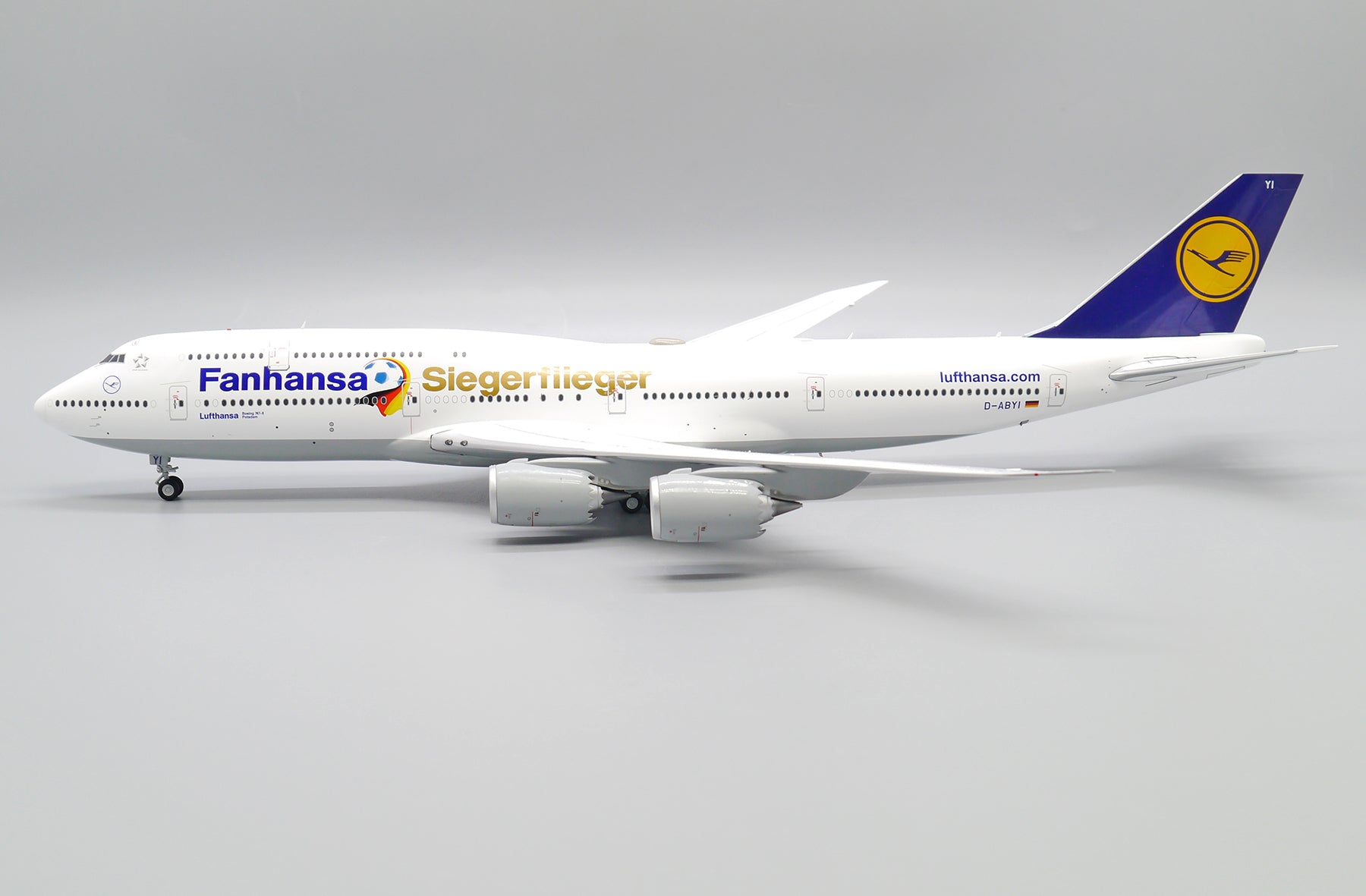 Lufthansa Boeing 747-8 D-ABYI 'Siegerflieger' (EW2748004)