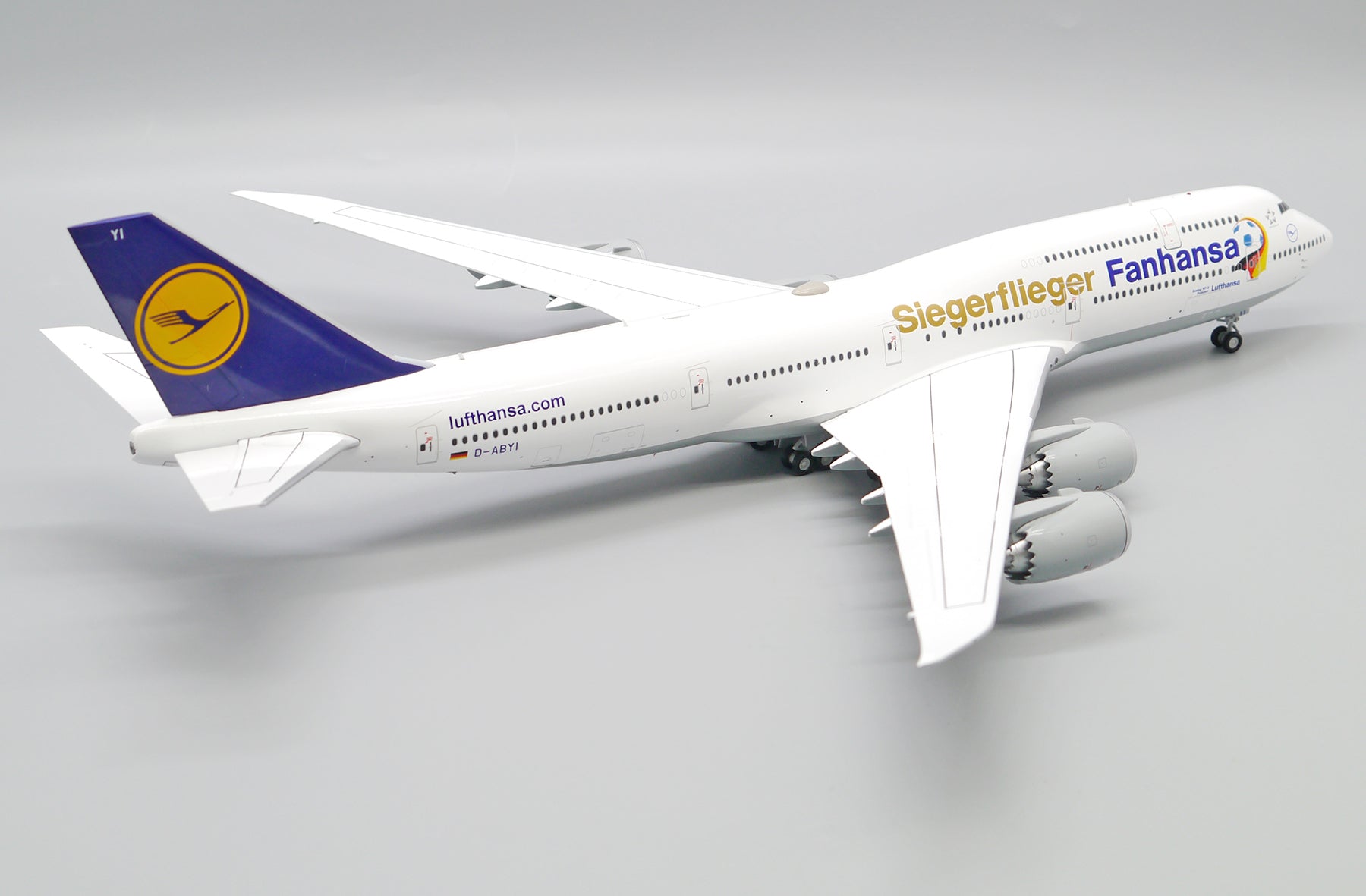 Lufthansa Boeing 747-8 D-ABYI 'Siegerflieger' (EW2748004)