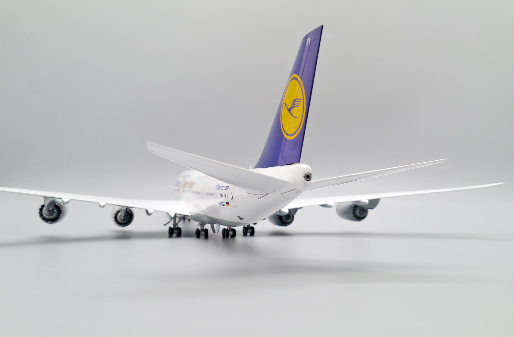 Lufthansa Boeing 747-8 D-ABYI 'Siegerflieger' (EW2748004)