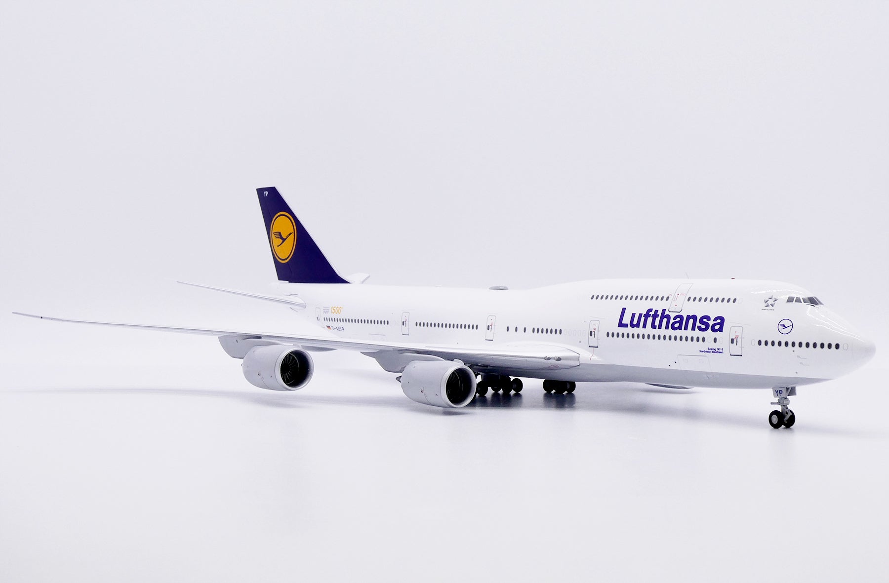 Lufthansa Boeing 747-8 D-ABYP '1500th 747' (EW2748008)
