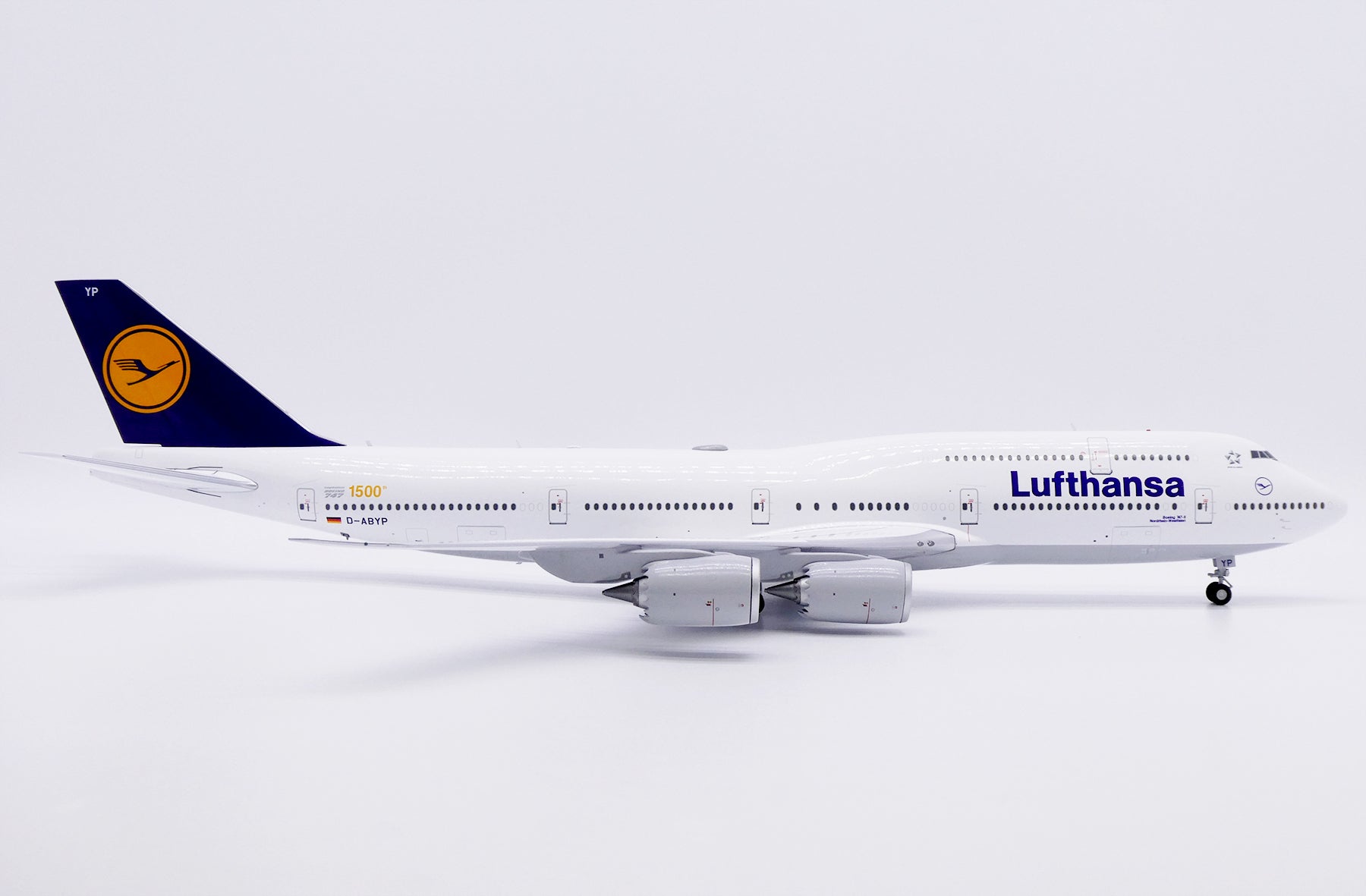 Lufthansa Boeing 747-8 D-ABYP '1500th 747' (EW2748008)