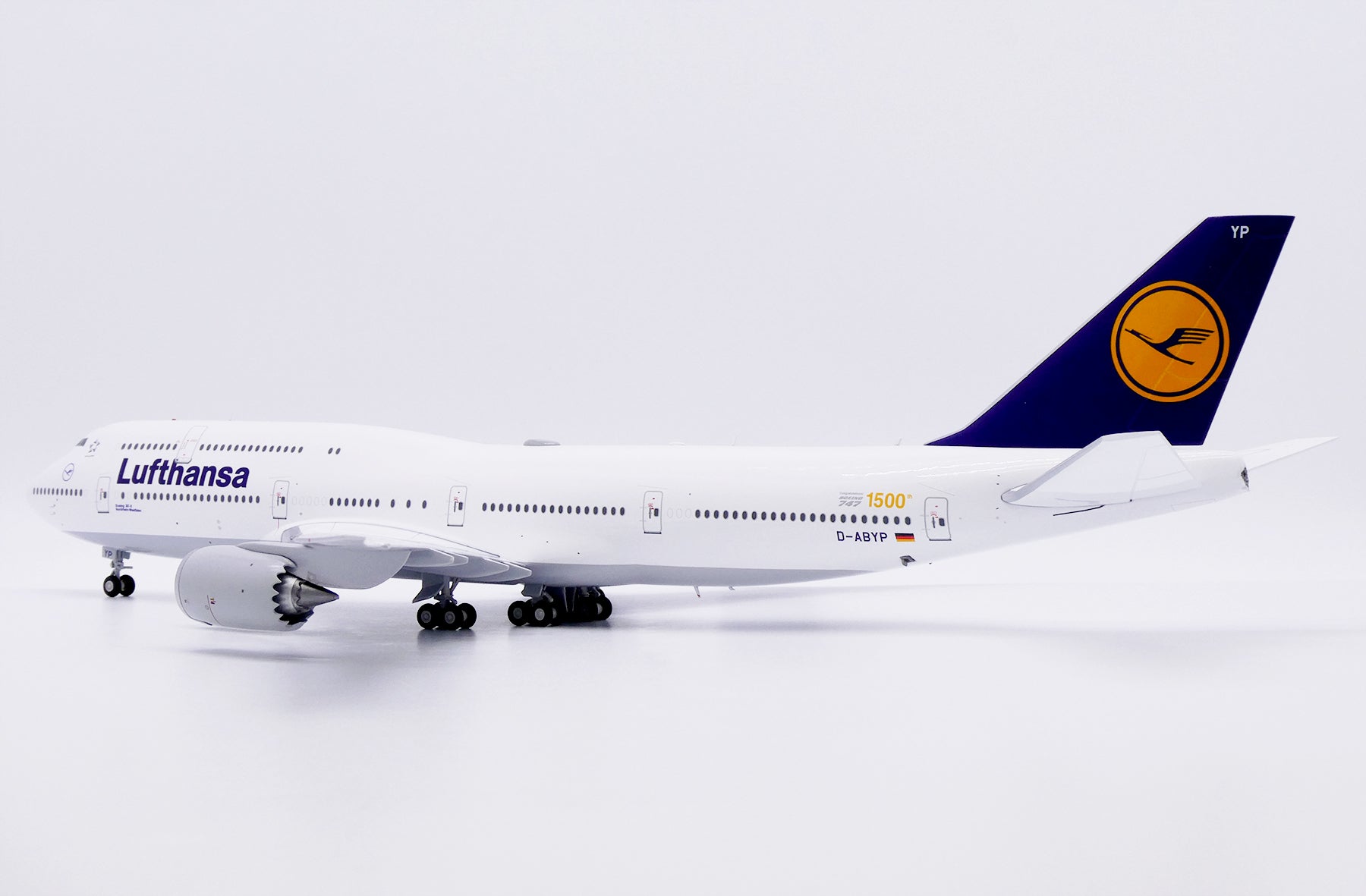 Lufthansa Boeing 747-8 D-ABYP '1500th 747' (EW2748008)