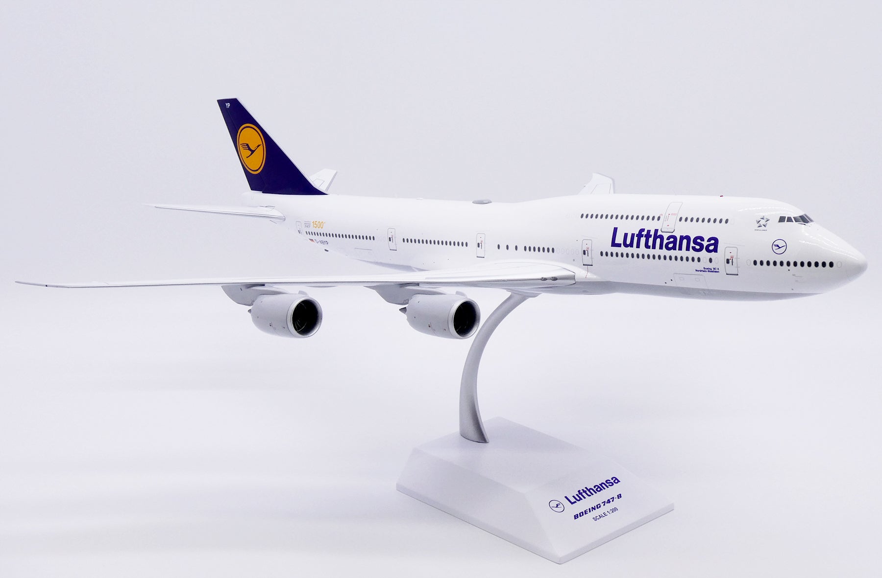 Lufthansa Boeing 747-8 D-ABYP '1500th 747' (EW2748008)
