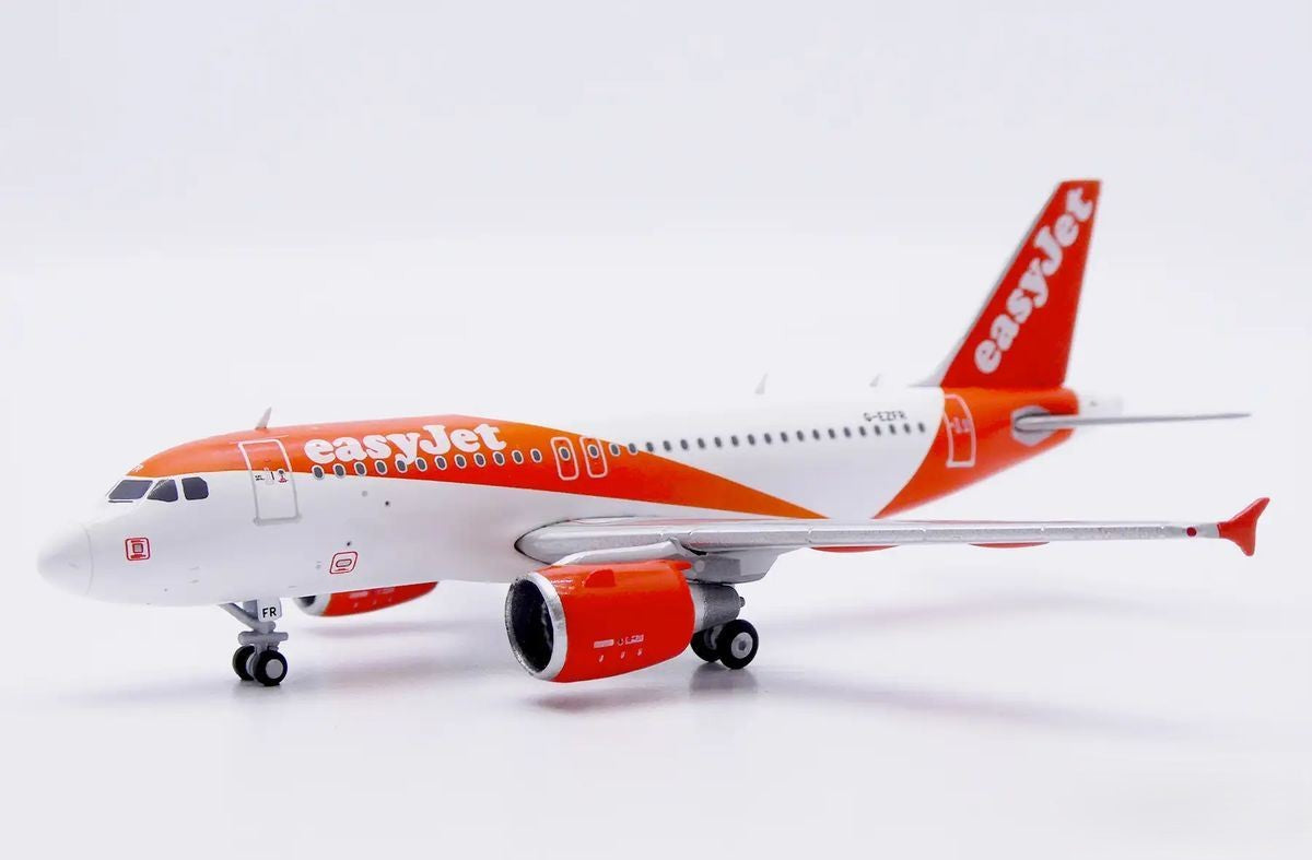 easyJet Airbus A319-100 G-EZFR (EW4319001)