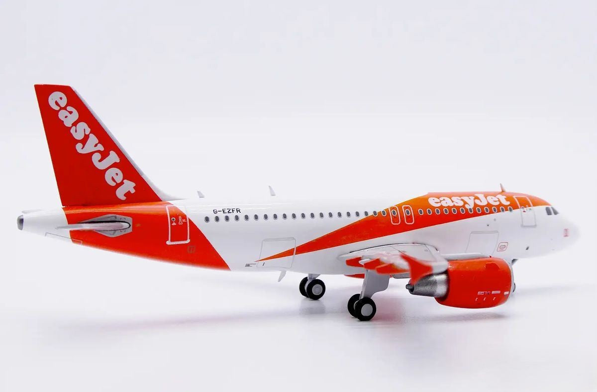 easyJet Airbus A319-100 G-EZFR (EW4319001)