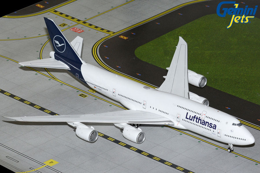 Lufthansa Boeing 747-8 D-ABYA (G2DLH1242)