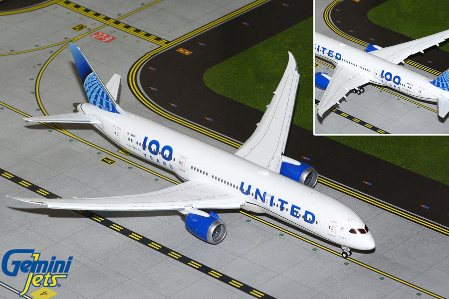 United Airlines Boeing 787-9 N61101 '100 Years / Flaps Down' (G2UAL1258F)