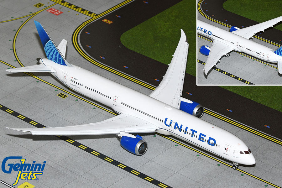 United Airlines Boeing 787-10 N13014 'Flaps Down' (G2UAL1259F)